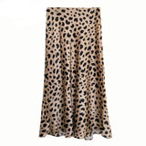 Jupe Léopard Satinée à Motif Modèle | Leopard Plus