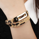 Bracelet Leopard Boucle Dorée en Main