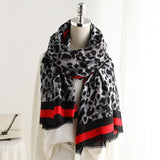 Foulard Leopard Léger