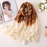 Foulard Leopard Soie Beige | Leopard Plus