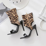 Sandales Leopard à Brides et Cache Pied Montante