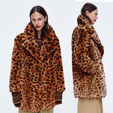 Manteau Léopard Mi Long Fausse Fourrure de Profil | Leopard Plus